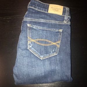 A&F Skinny Jeans 00R